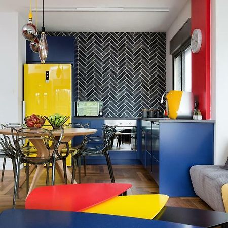 Colorful Bnb Apartment 하이파 외부 사진