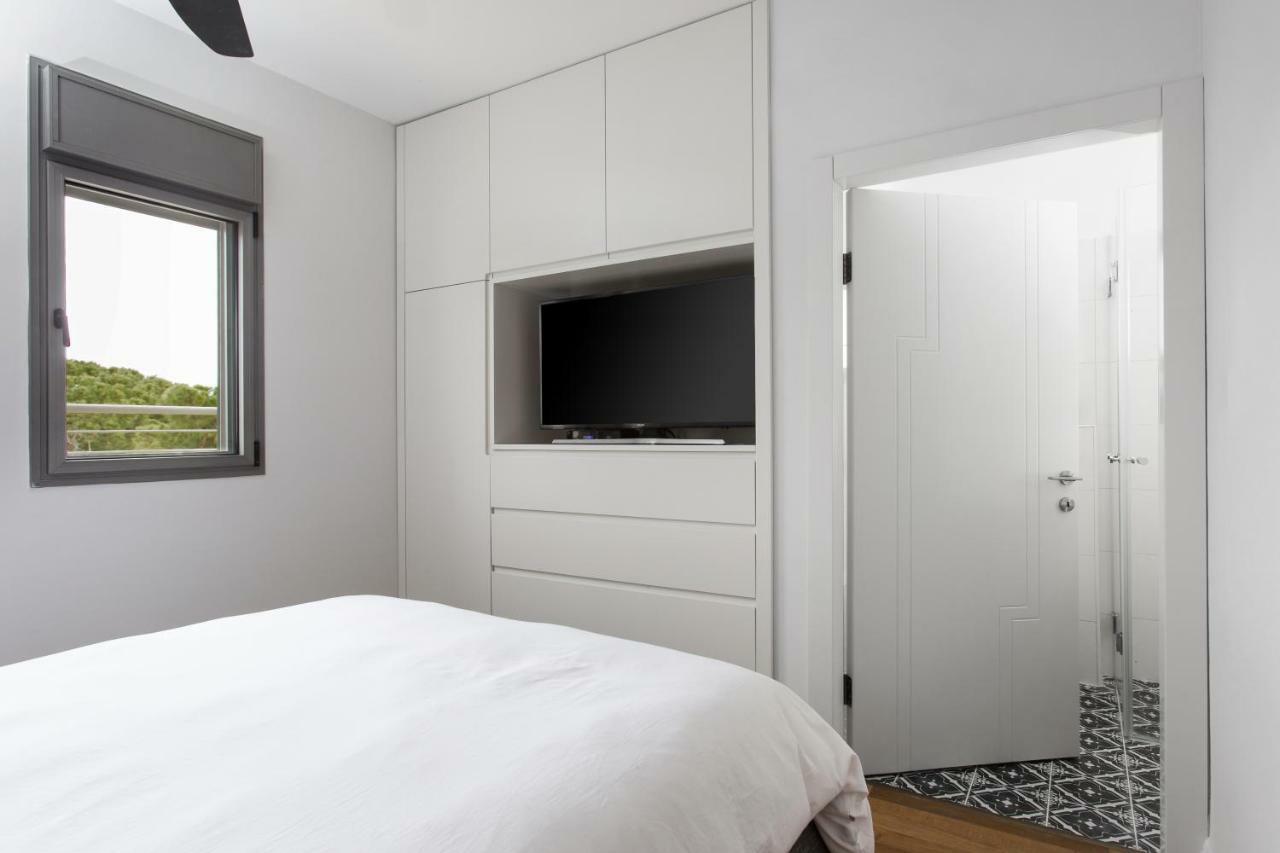 Colorful Bnb Apartment 하이파 외부 사진