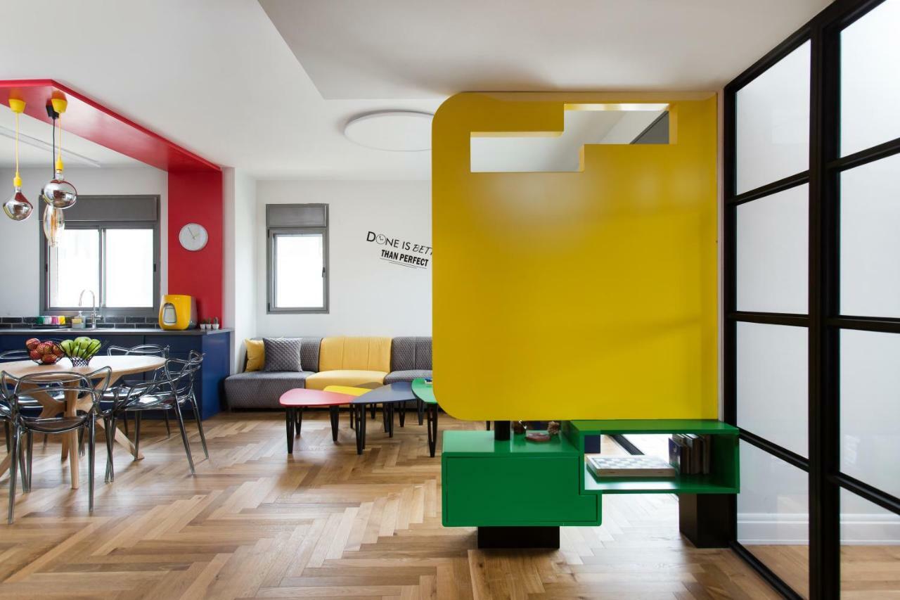 Colorful Bnb Apartment 하이파 외부 사진